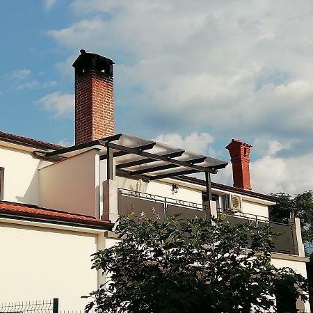 Apartmani Roberta Jurdani Экстерьер фото