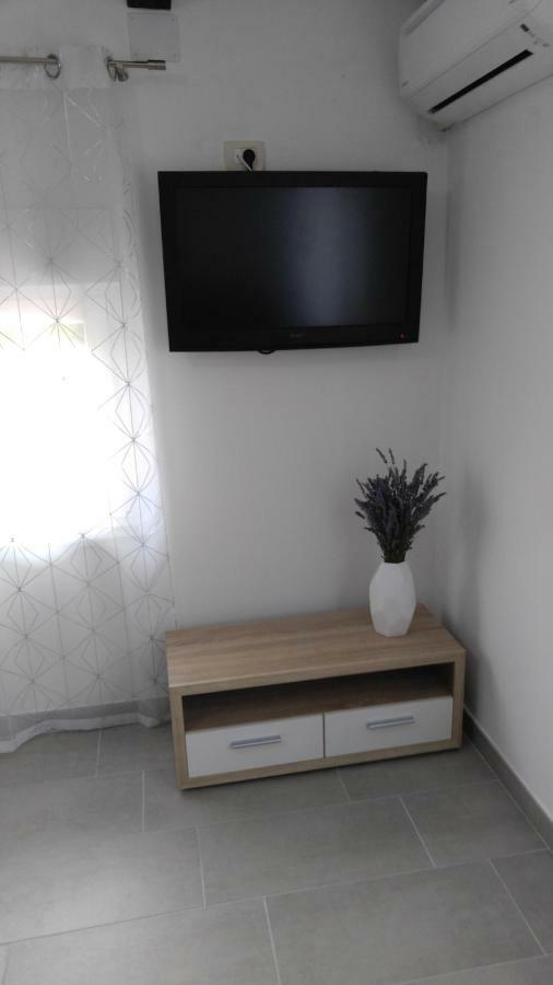 Apartmani Roberta Jurdani Экстерьер фото