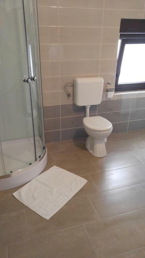 Apartmani Roberta Jurdani Экстерьер фото