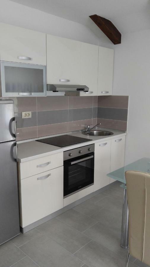 Apartmani Roberta Jurdani Экстерьер фото