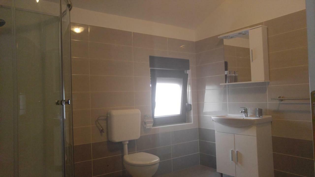 Apartmani Roberta Jurdani Экстерьер фото