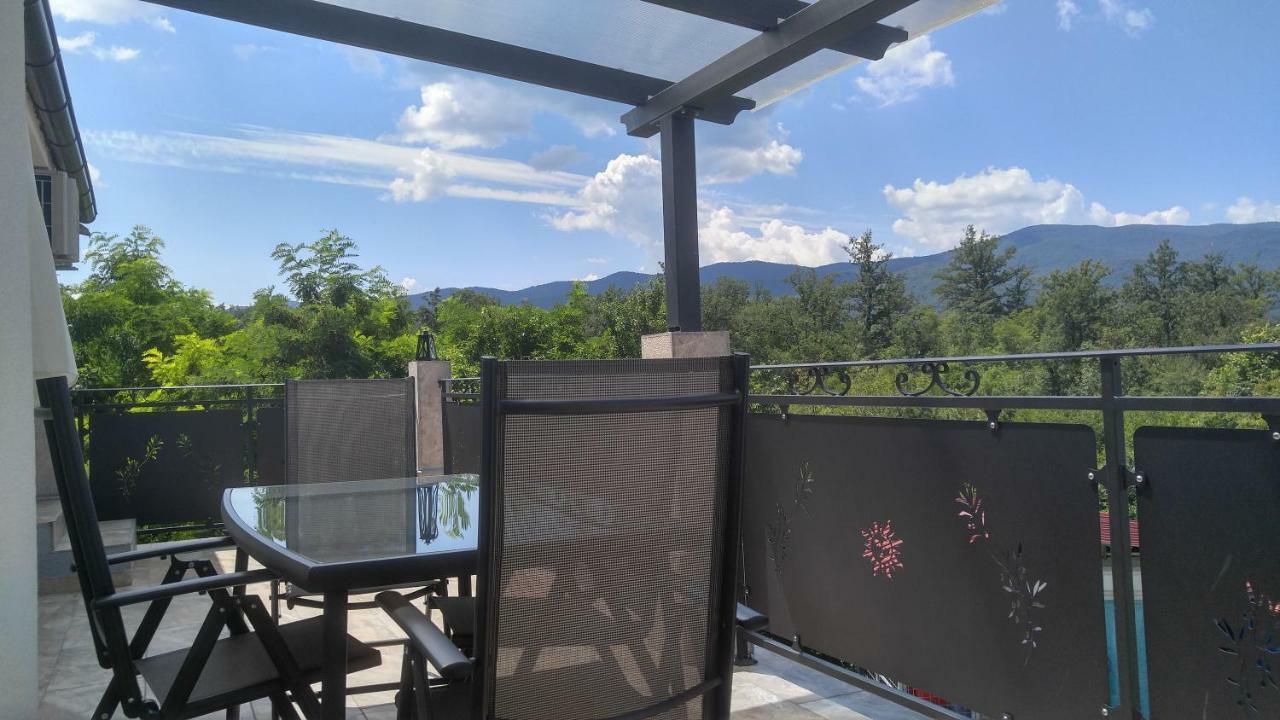 Apartmani Roberta Jurdani Экстерьер фото